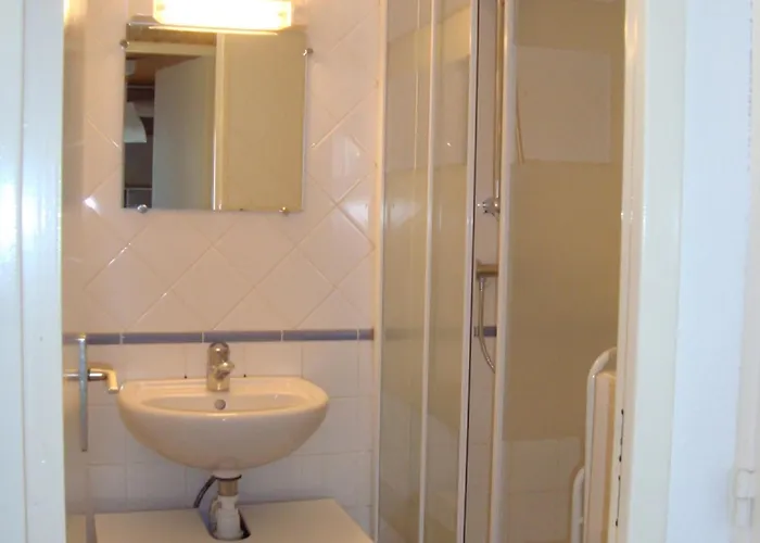 Maison Mitoyenne Confortable, Proche Et Foret - Fr-1-823-35 別荘 *